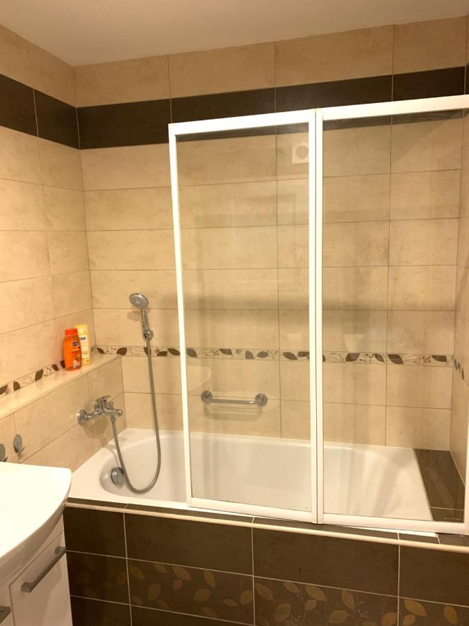 Apartment C47 Трнава Екстер'єр фото